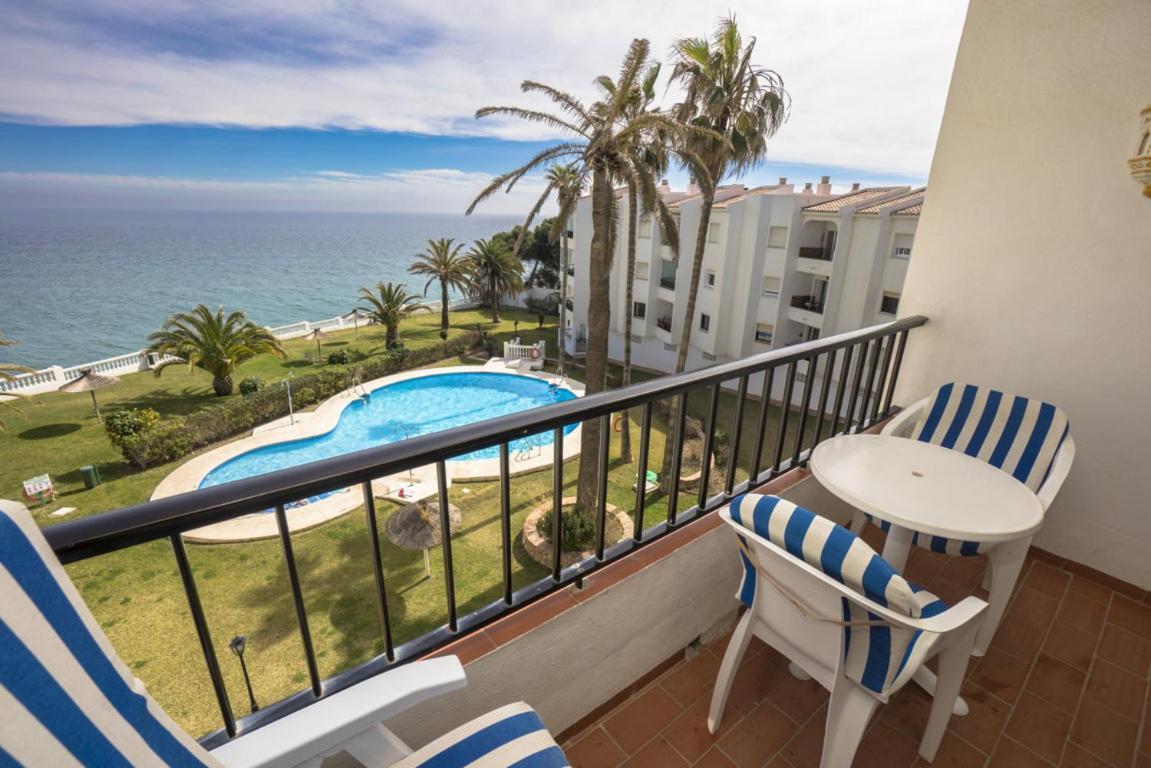 Palmeras 72 Menyber Nerja Exterior photo
